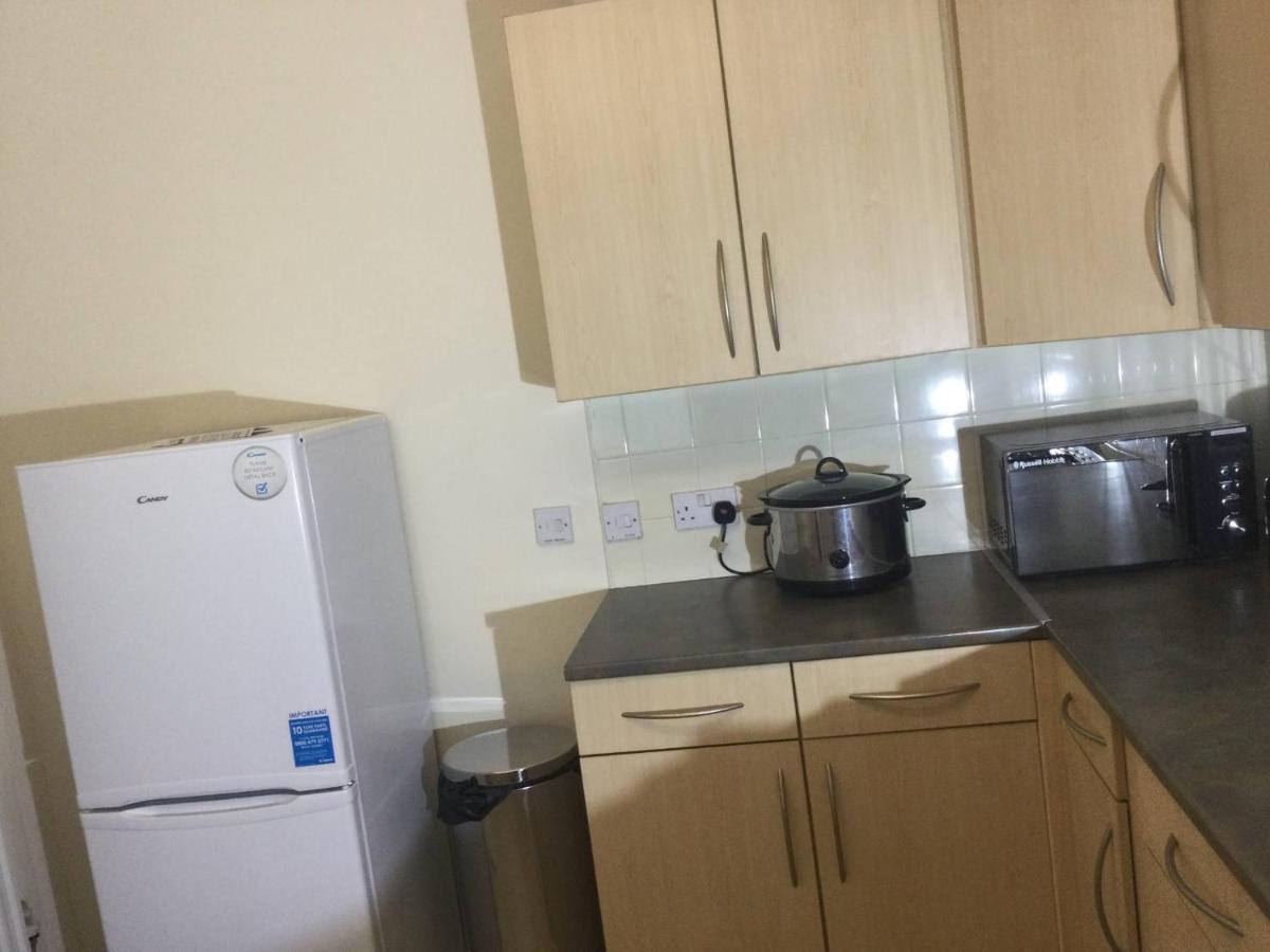 Nice Residential Within Easy Reach Of Town Manchester Exterior foto